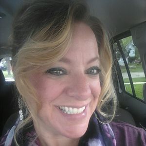 Meet your Posher, Ellen